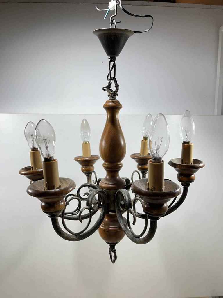 LÁMPARA DE TECHO DE MADERA