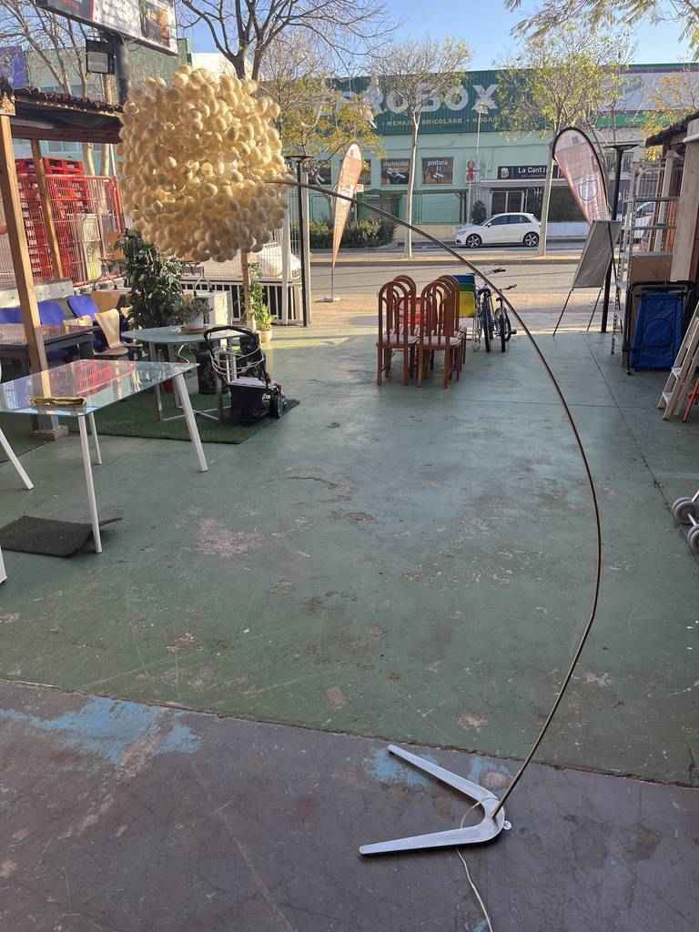 LÁMPARA DE PIE COCOON - Imagen 2