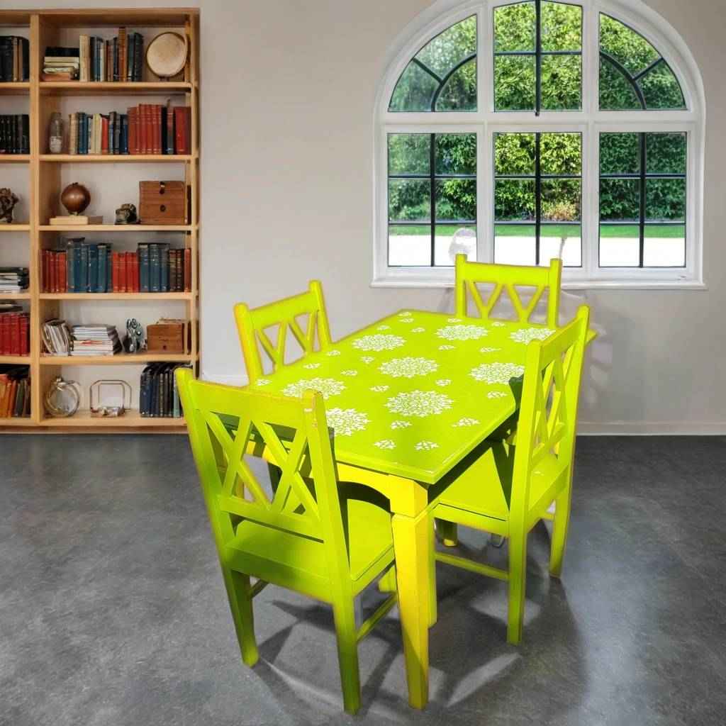 MESA Y 4 SILLAS VERDE LIMA