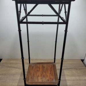 MESA AUXILIAR ARTESANAL