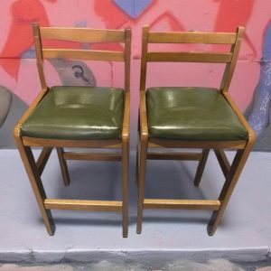 TABURETES DE BAR VERDE X 2 UNIDADES