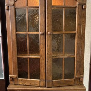 ALACENA RÚSTICA CON VITRINA