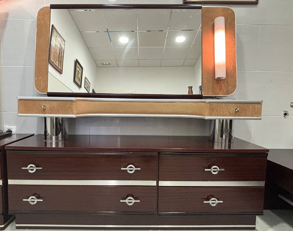 COMODA CON ESPEJO VINTAGE