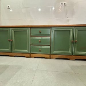 APARADOR DE SALON RUSTICO DE COLOR VERDE