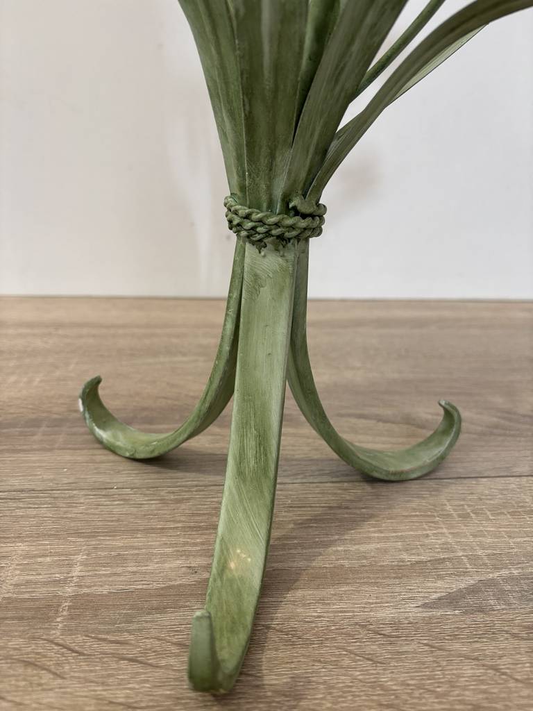 CANDELABRO DE METAL FLORAL - Imagen 5