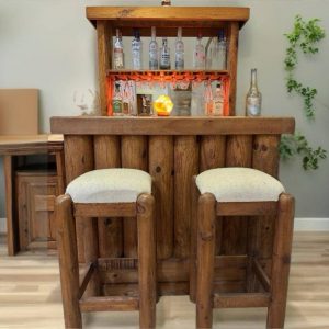 BARRA DE BAR RUSTICA CON 2 TABURETES