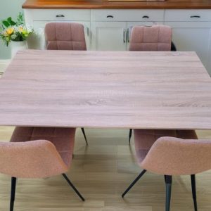 COMEDOR MODERNO CON 4 SILLAS