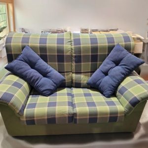 SOFÁ CUADROS ESCOCESES DE DOS PLAZAS