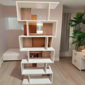 ESTANTERÍA ASIMÉTRICA MODERNA