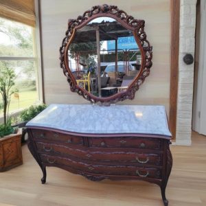 TOCADOR DE MADERA Y MARMOL CON ESPEJO