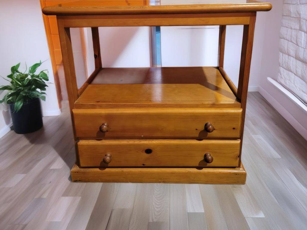 MUEBLE DE TV DE MADERA DE PINO