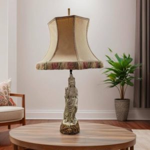 LAMPARA VINTAGE CON FIGURA DE Guanyin