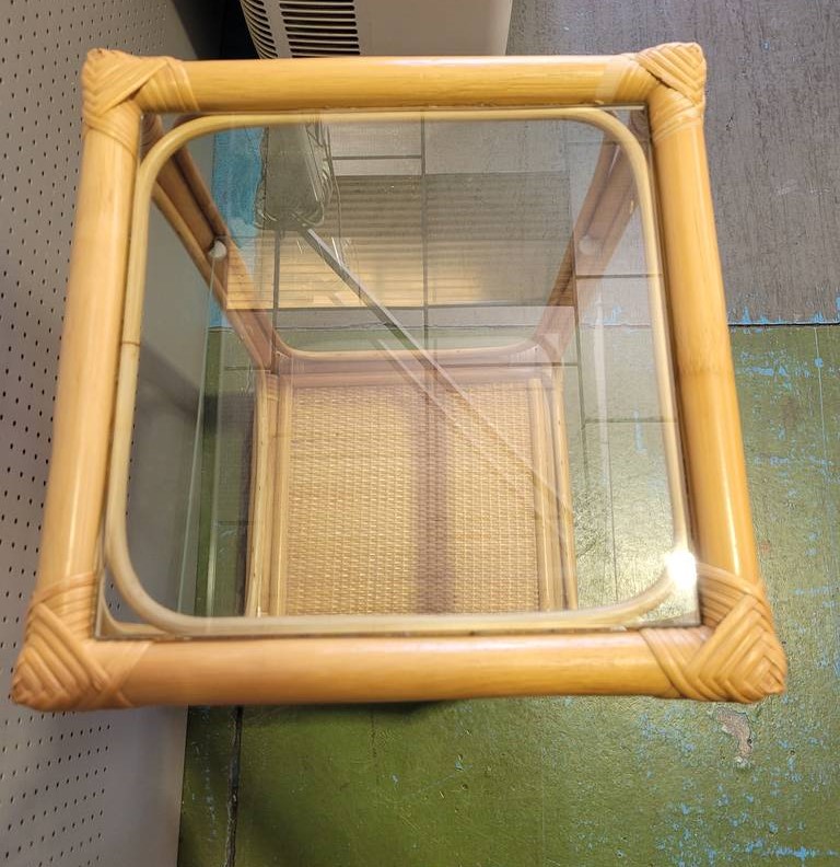 MESA AUXILIAR DE MIMBRE - Imagen 2