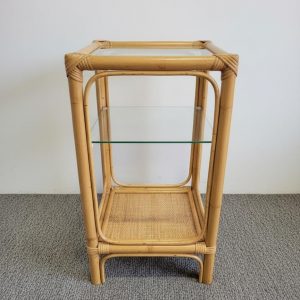 MESA AUXILIAR DE MIMBRE