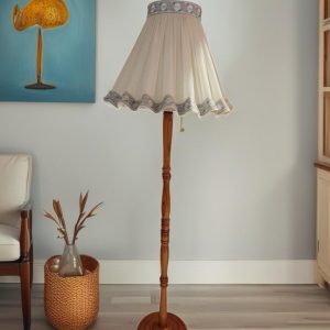 LÁMPARA DE PIE VINTAGE