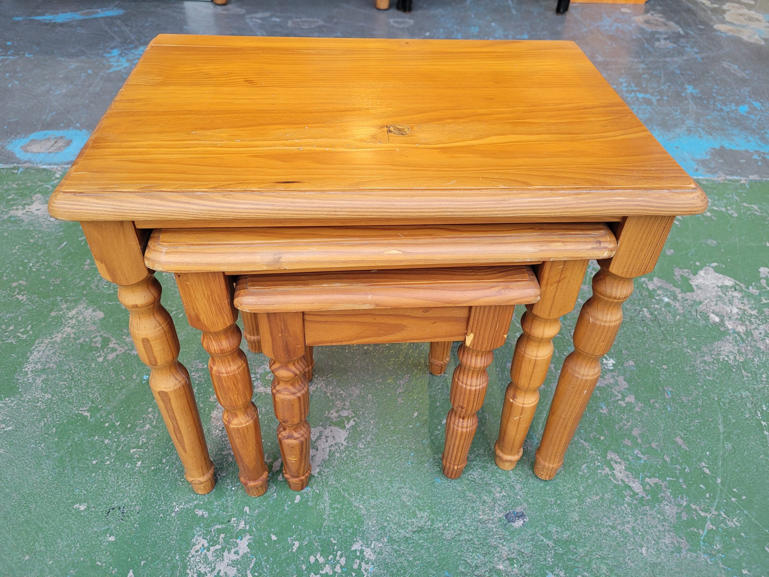 JUEGO DE 3 MESAS NIDO - Imagen 4