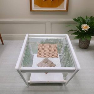 MESA AUXILIAR CON CRISTAL