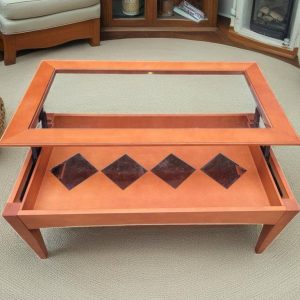 MESA DE CENTRO ELEVABLE