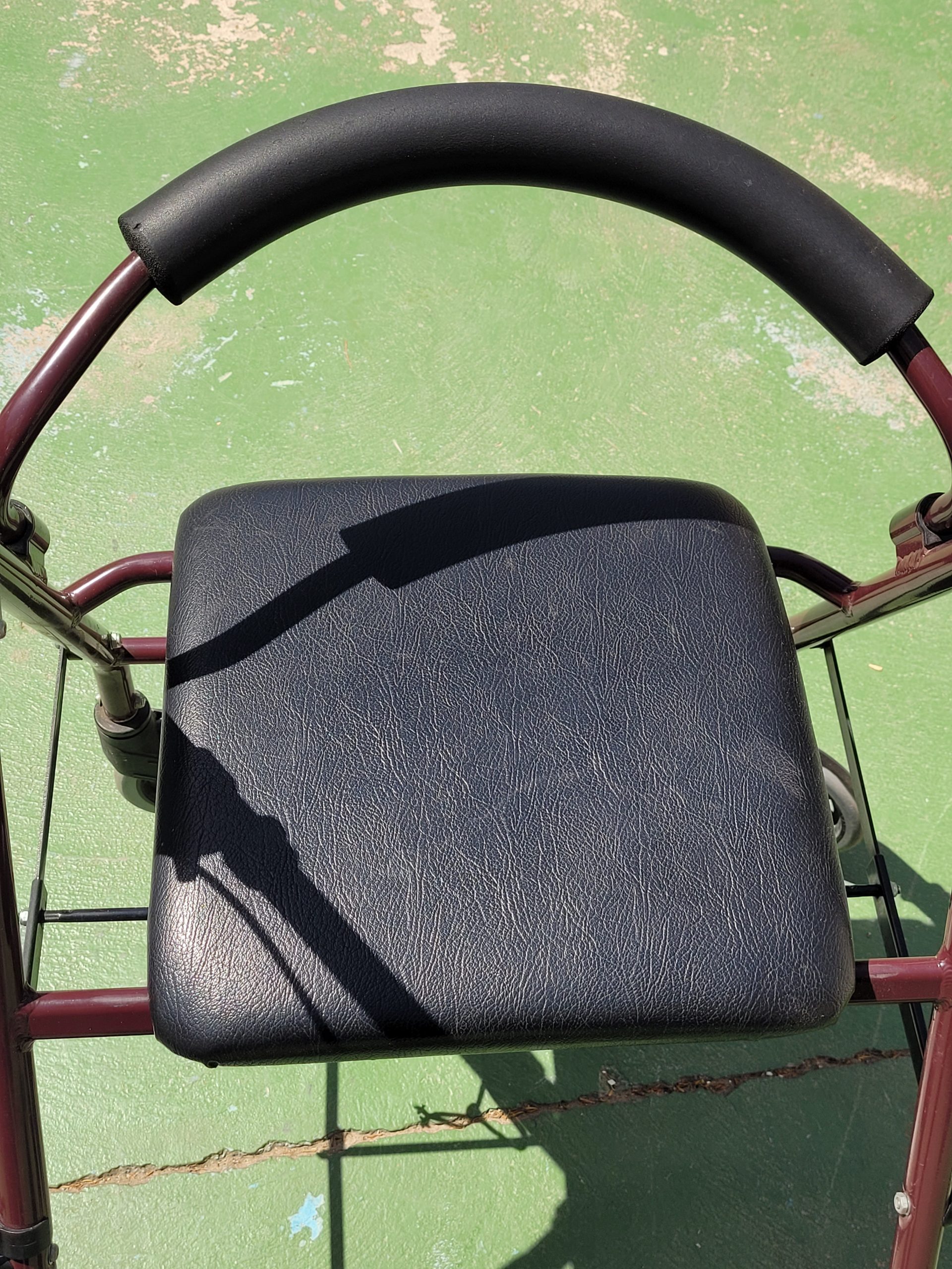 ANDADOR / 4 RUEDAS Y ASIENTO - Imagen 5
