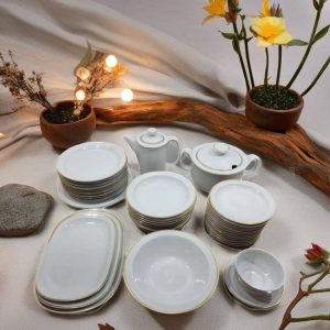 VAJILLA DE PORCELANA / BORDE DORADO