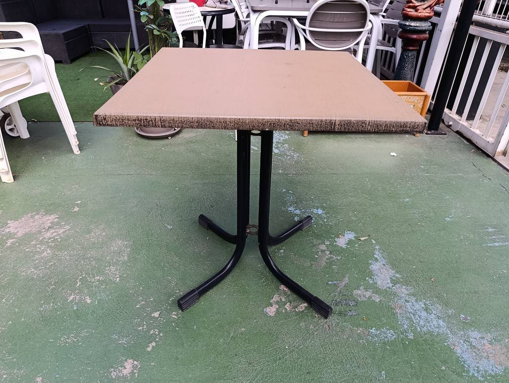 MESA AUXILIAR PARA TERRAZA/JARDIN - Imagen 3