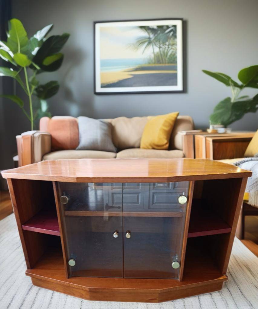 MUEBLE TV CON VITRINA