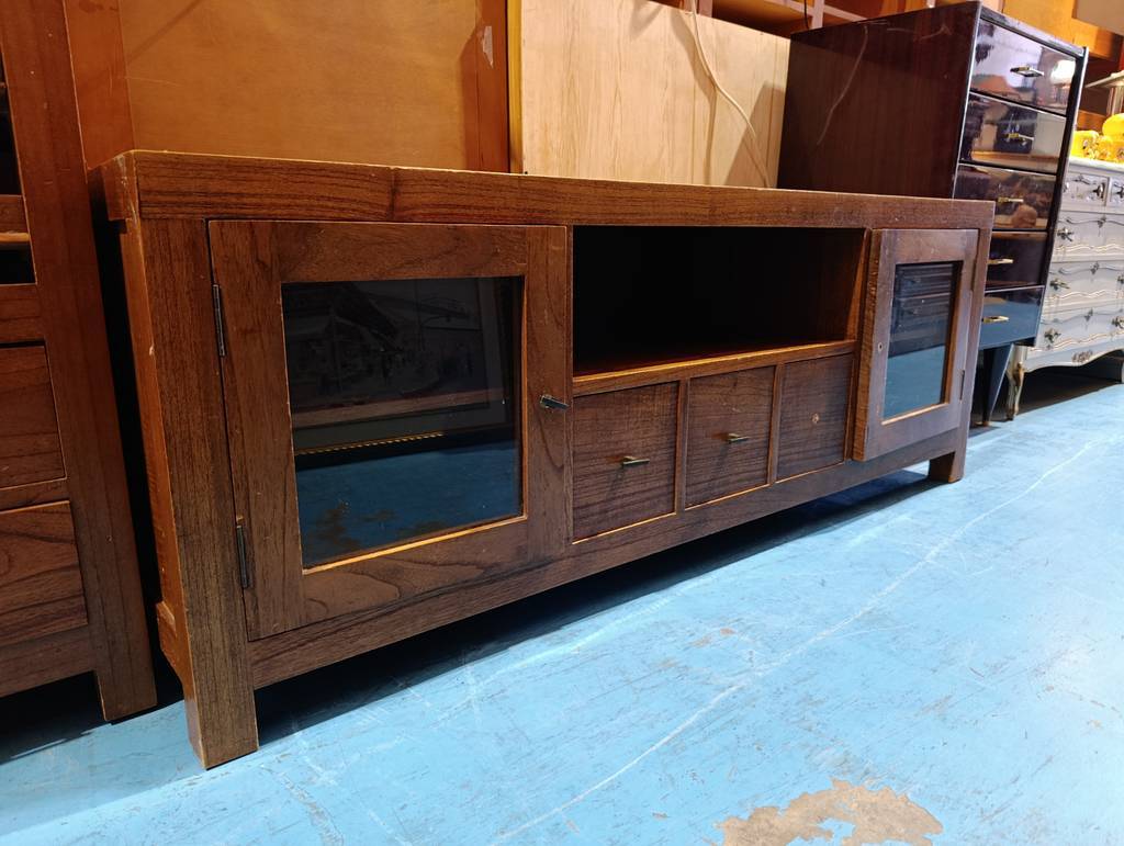 MUEBLE TV BAJO ESTILO COLONIAL - Imagen 2