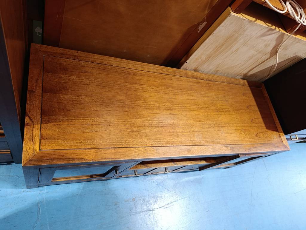MUEBLE TV BAJO ESTILO COLONIAL - Imagen 4