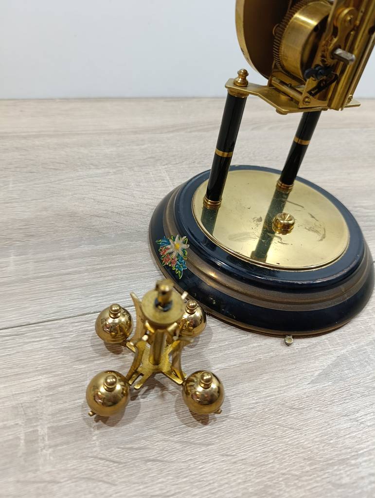 RELOJ DE ANIVERSARIO CON CÚPULA DE CRISTAL - Imagen 6