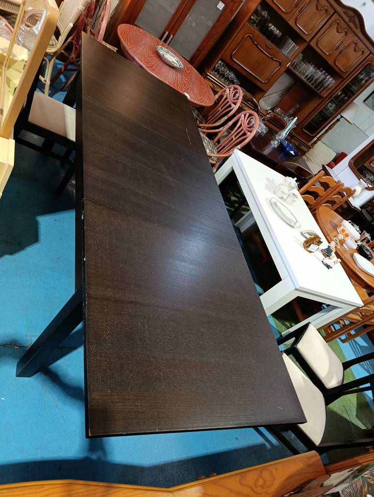 MESA COMEDOR EXTENSIBLE CON 5 SILLAS - Imagen 4