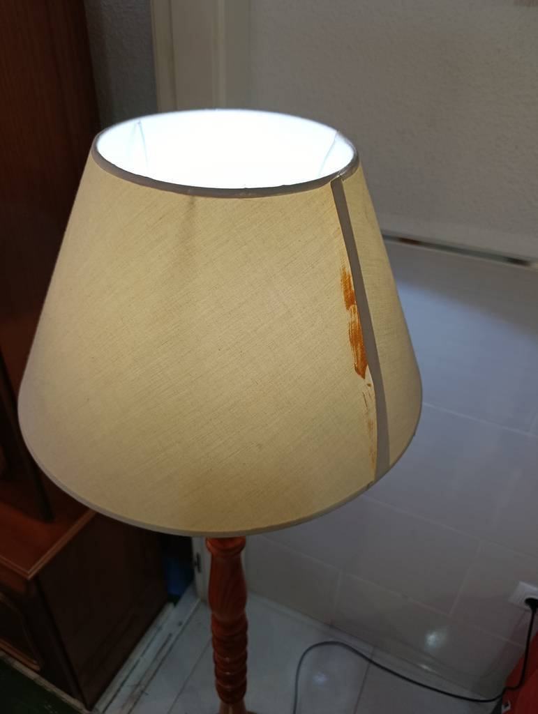 LÁMPARA DE PIE MADERA TORNEADA - Imagen 5