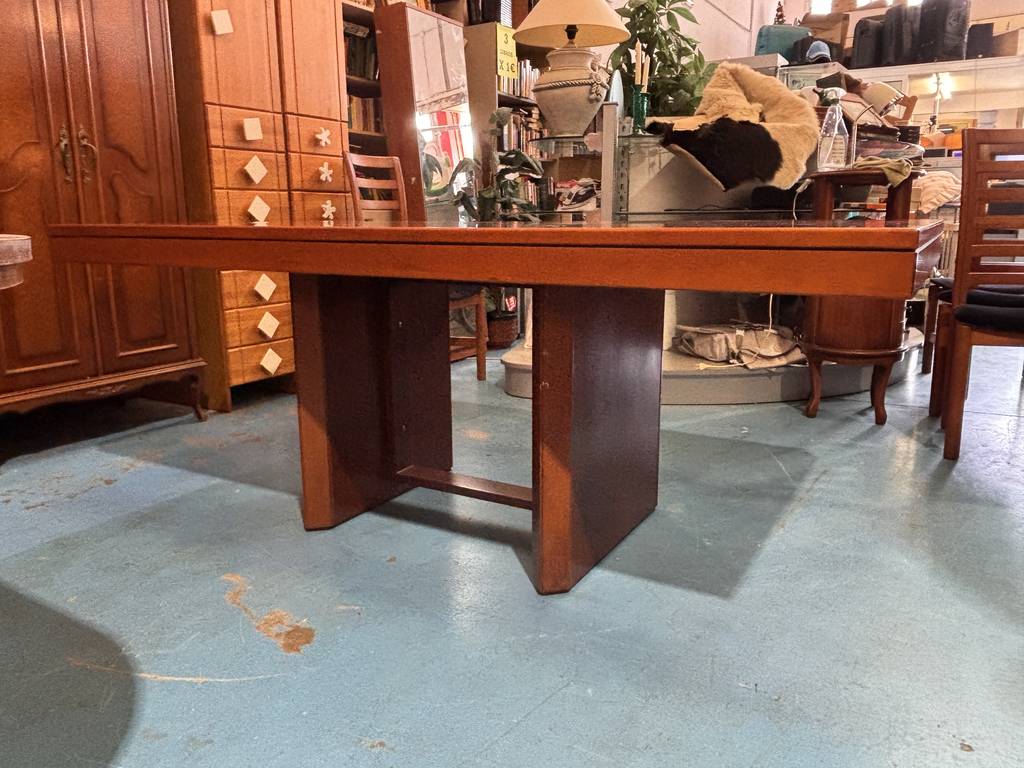 COMEDOR IMPERIAL CON 8 SILLAS - Imagen 4