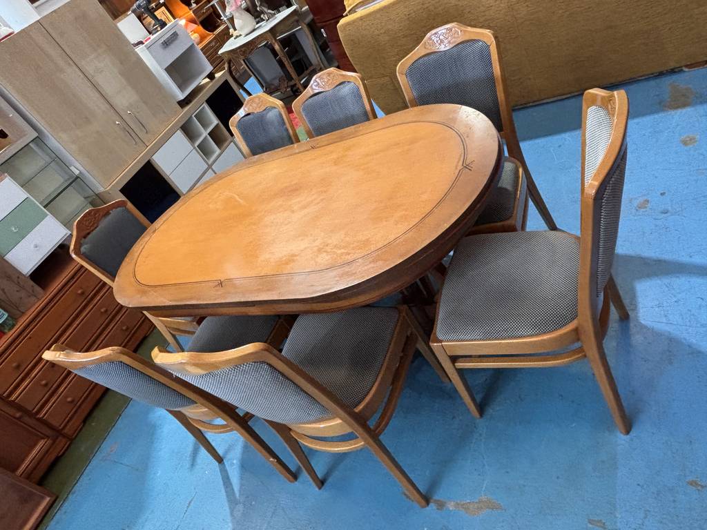 COMEDOR EXTENSIBLE CON 7 SILLAS - Imagen 6