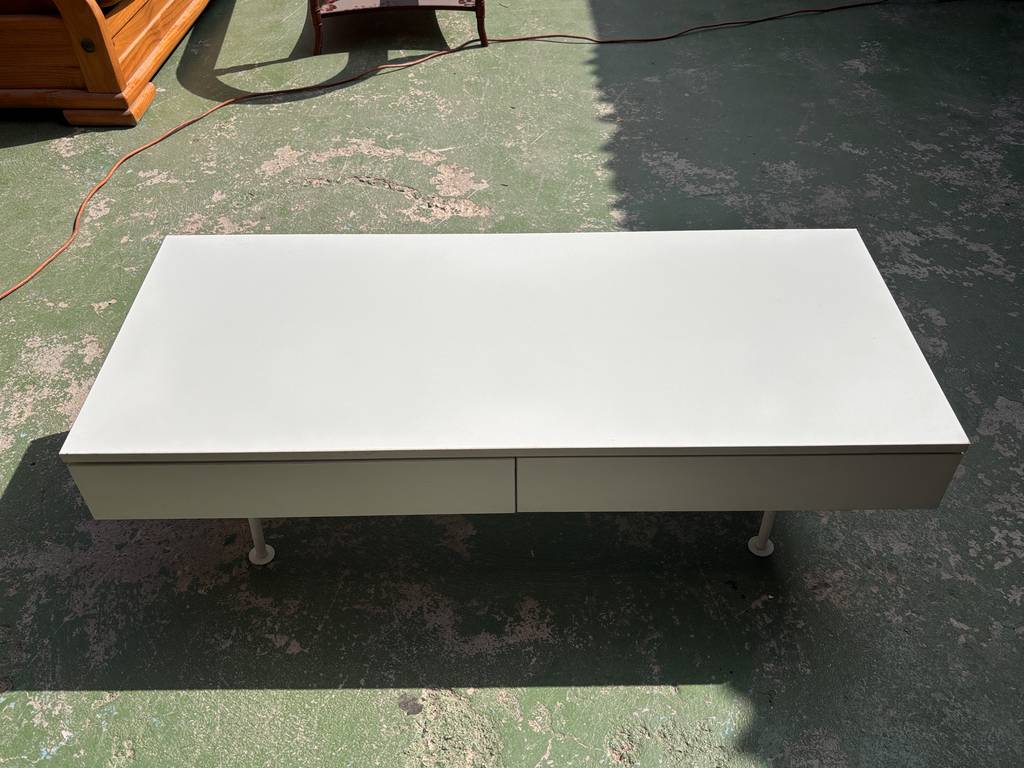 MESA DE CENTRO MINIMALISTA - Imagen 2