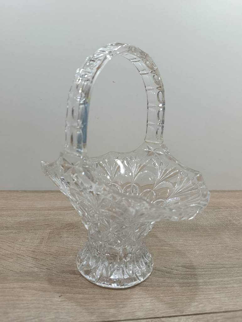 CESTA DE CRISTAL TALLADO CON ASA - Imagen 2