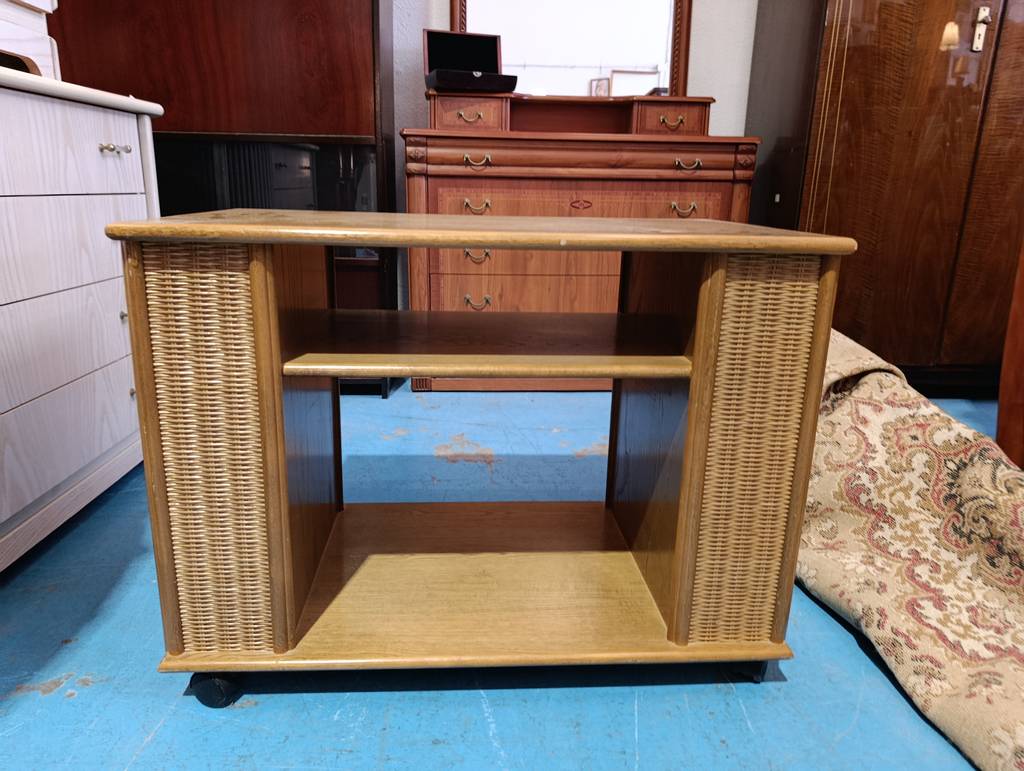MUEBLE TV / MUEBLE AUXILIAR RETRO - Imagen 2