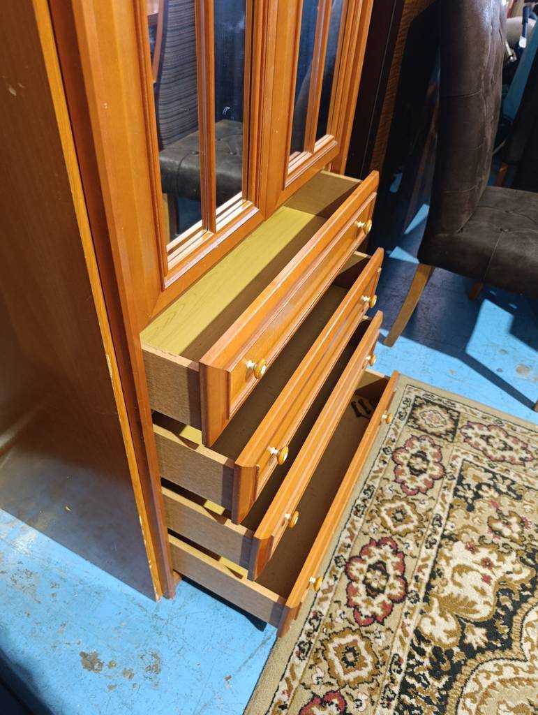 ARMARIO ROPERO DE MADERA Y CAJONERA - Imagen 4