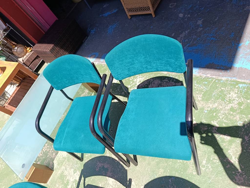 CONJUNTO DE MESA Y 4 SILLAS TURQUESA - Imagen 9