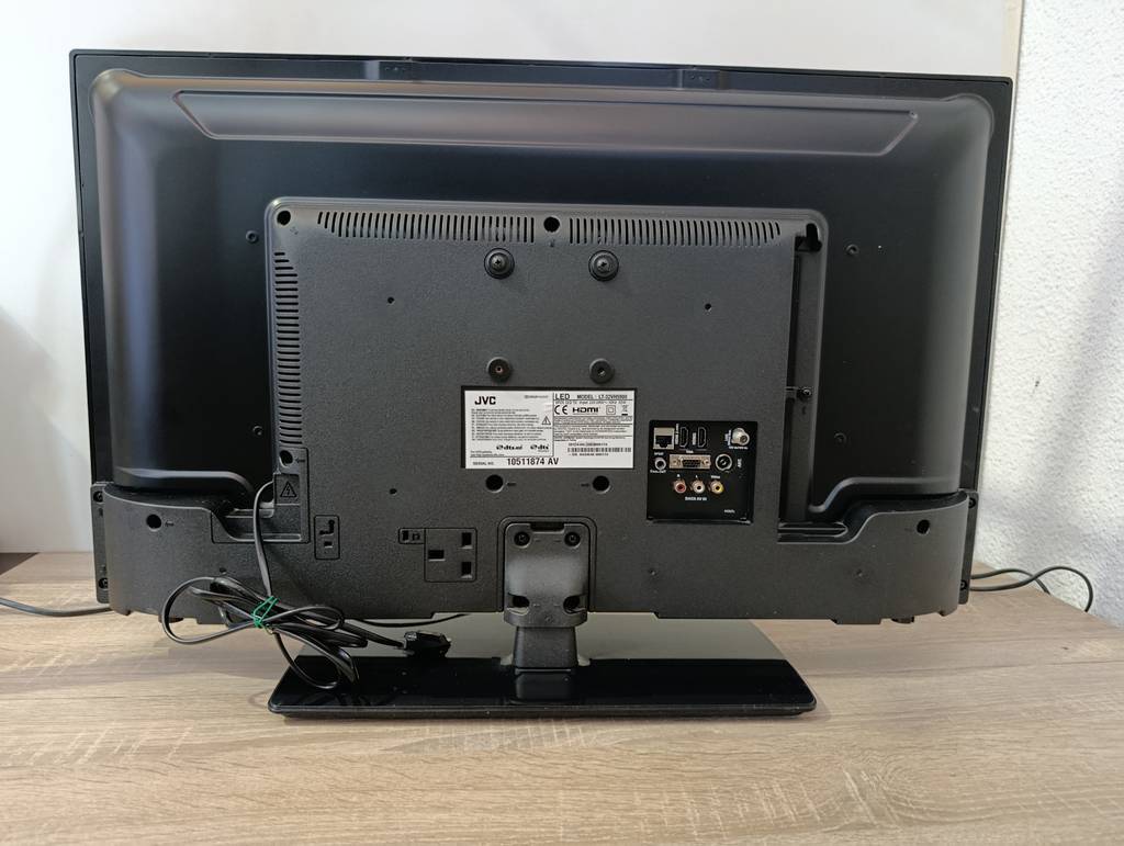 TV / MONITOR JVC 32” LED - Imagen 5