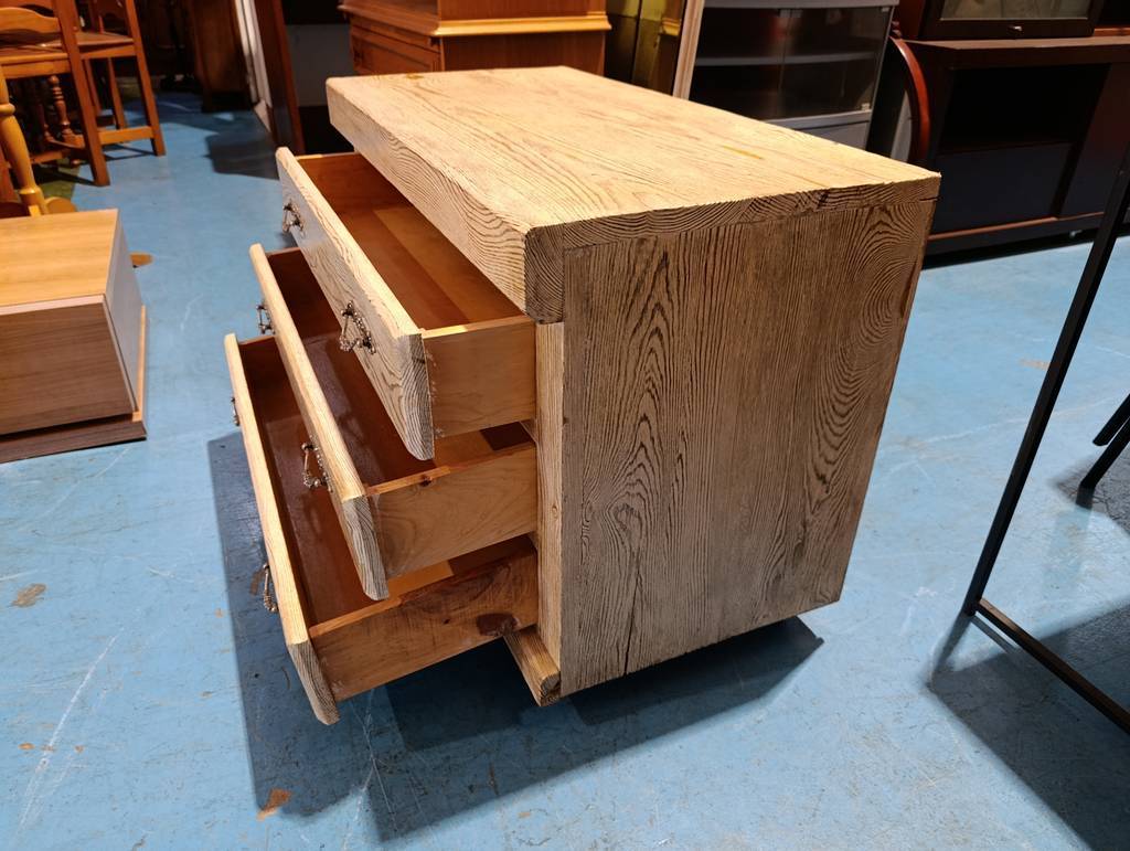 CÓMODA / CAJONERA CON RUEDAS - Imagen 4