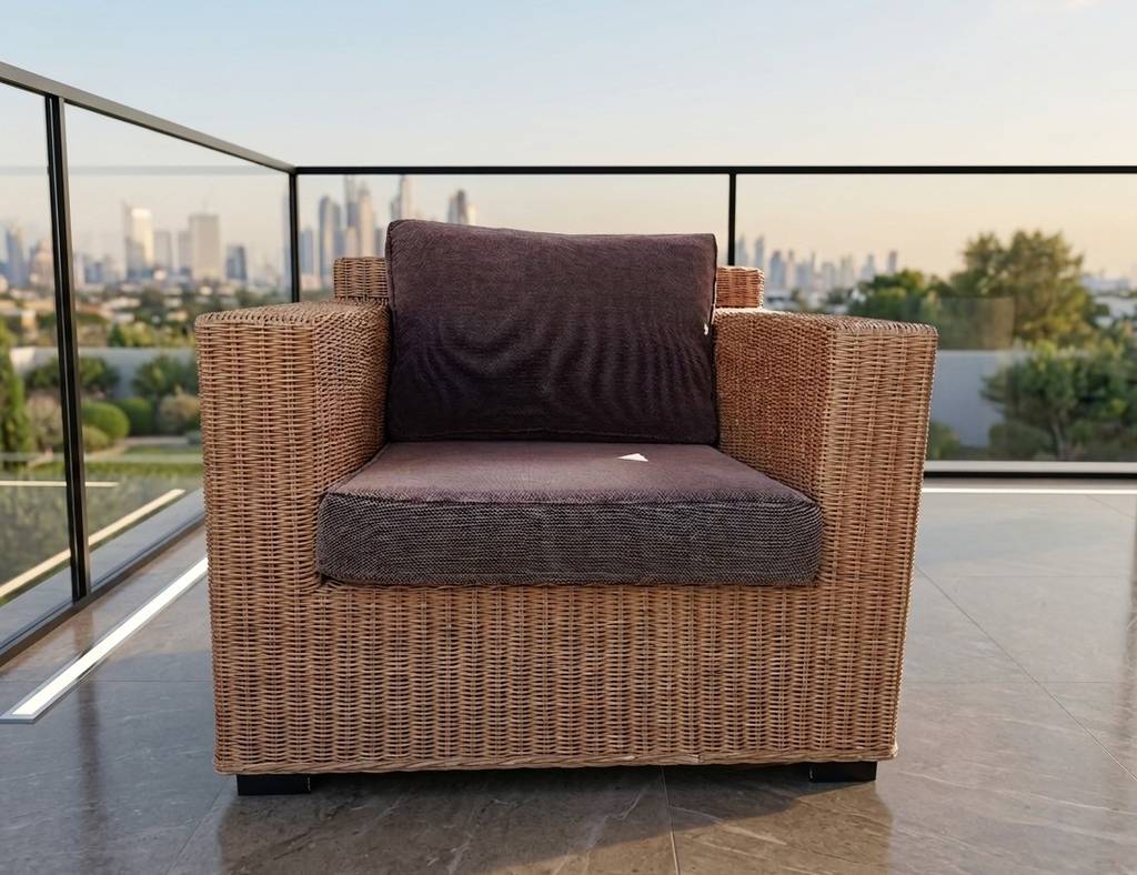 SILLÓN DE RATÁN Y MIMBRE CON COJINES