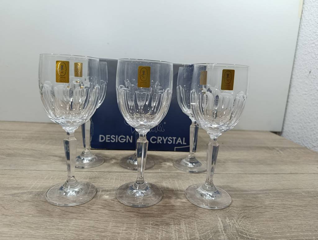 JUEGO DE COPAS CRISTAL TALLADO (6 UND) - Imagen 2