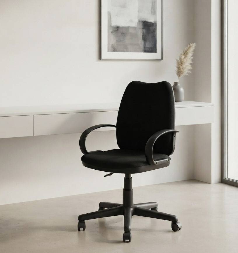 SILLA DE OFICINA ERGONÓMICA NEGRA