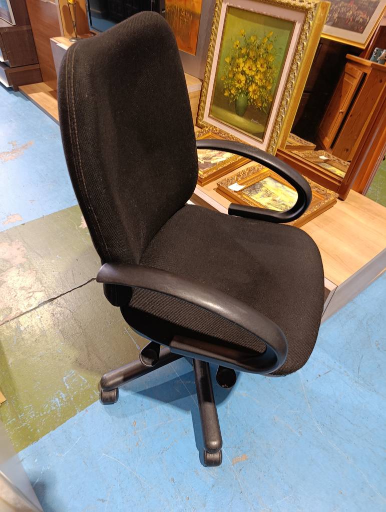SILLA DE OFICINA ERGONÓMICA NEGRA - Imagen 4
