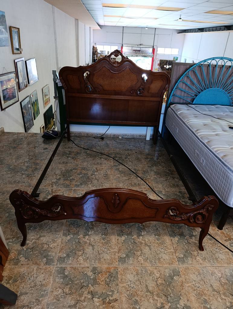 ESTRUCTURA DE CAMA VINTAGE 135CM - Imagen 2