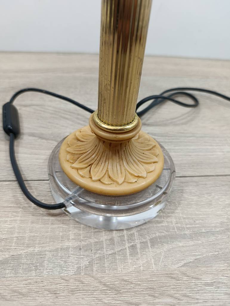 LÁMPARA DE MESA DORADA CLÁSICA - Imagen 6