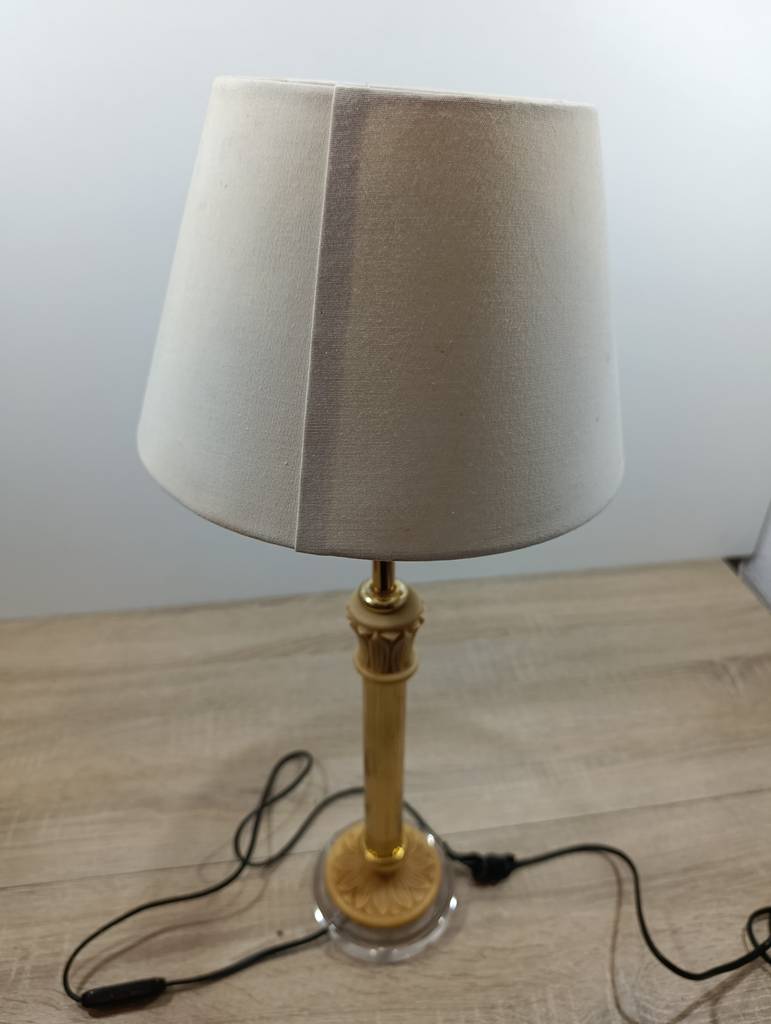 LÁMPARA DE MESA DORADA CLÁSICA - Imagen 9