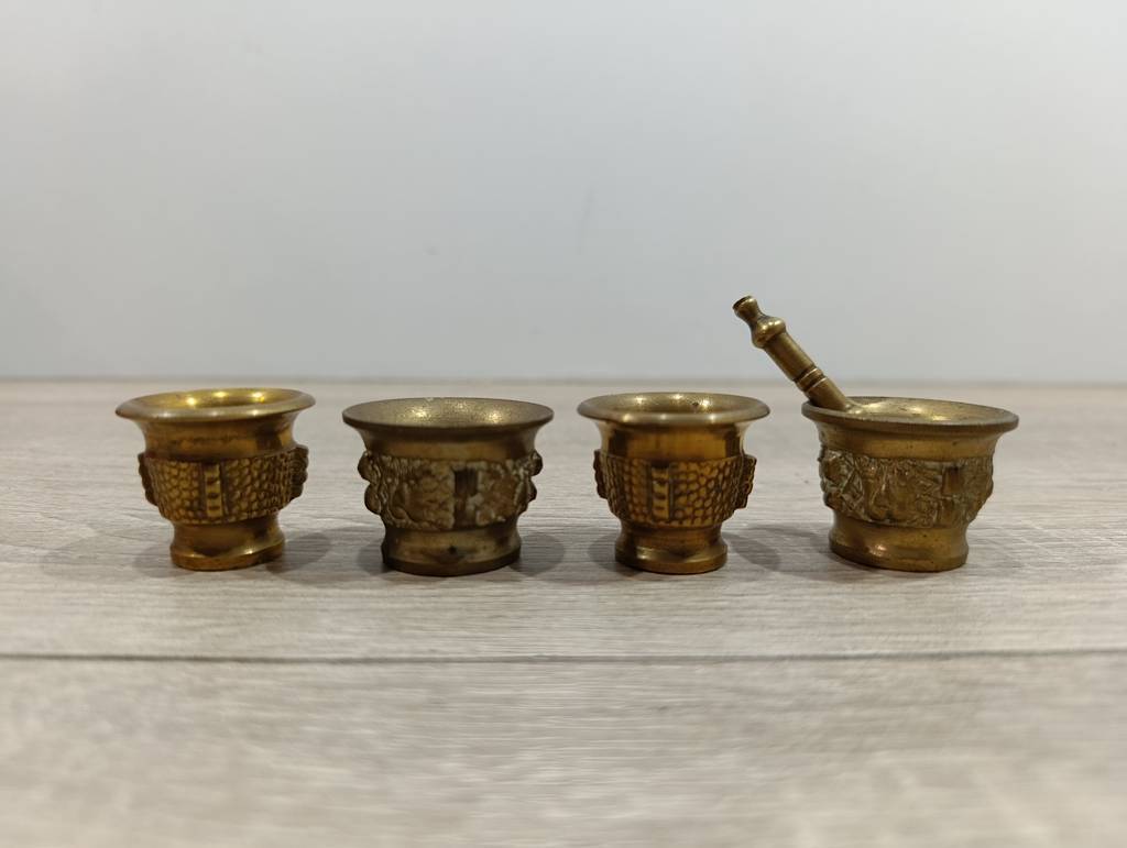 LOTE 4 MINI MORTEROS VINTAGE DE BRONCE - Imagen 2