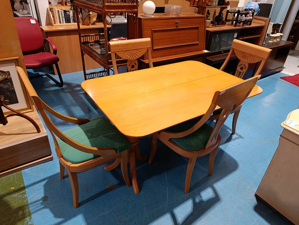 COMEDOR CLÁSICO LIBRO Y 4 SILLAS MADERA - Imagen 2