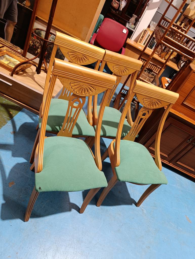 COMEDOR CLÁSICO LIBRO Y 4 SILLAS MADERA - Imagen 5
